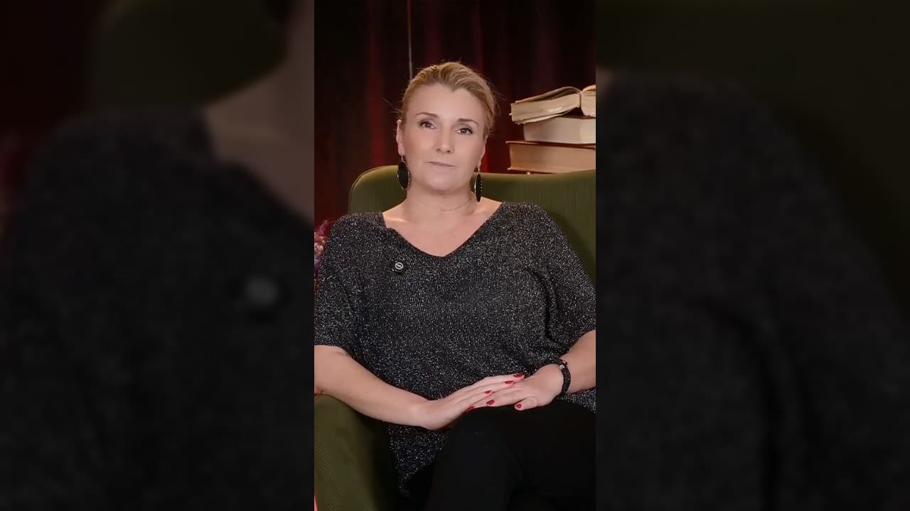 Στις σχέσεις, η «θυσία» συχνά μπερδεύεται με το να χάνεις τον εαυτό σου